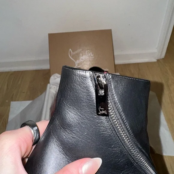 Christian Louboutin black Birgitta 100 calf - Picture 16 of 16